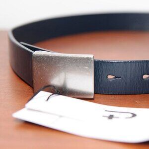 NEW NWT Uniqlo +J Top Buckle Leather Belt Navy Medium
